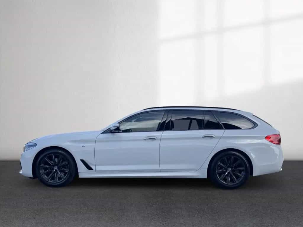 BMW 5 Series 520 d touring M Sport AHK LED LEDER Sitzlüftung 04/2018-photo-1