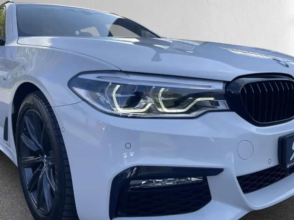 BMW 5 Series 520 d touring M Sport AHK LED LEDER Sitzlüftung 04/2018-photo-10