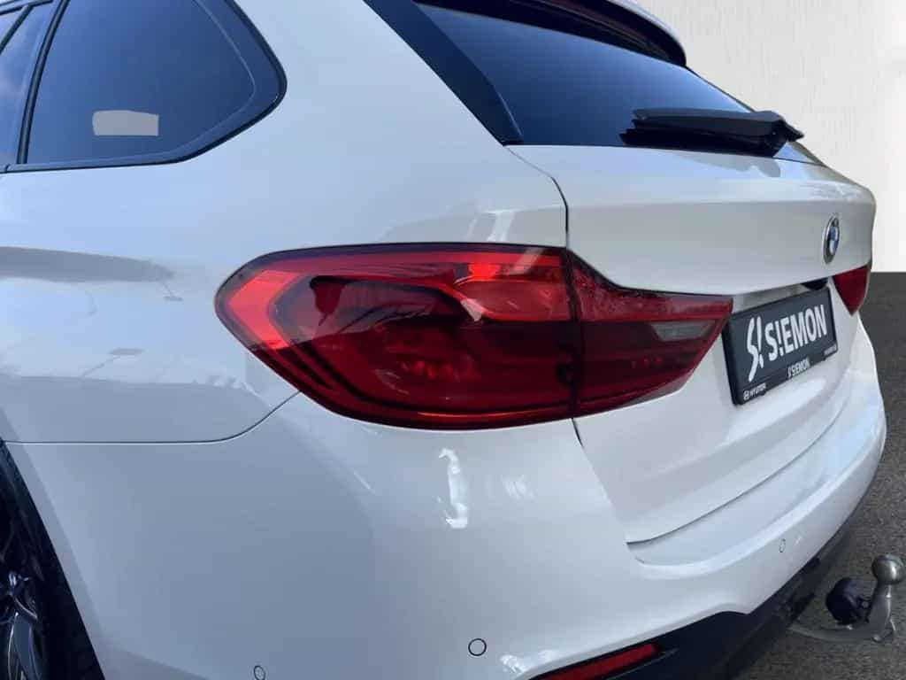 BMW 5 Series 520 d touring M Sport AHK LED LEDER Sitzlüftung 04/2018-photo-11