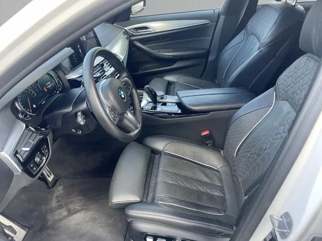 BMW 5 Series 520 d touring M Sport AHK LED LEDER Sitzlüftung 04/2018-photo-18