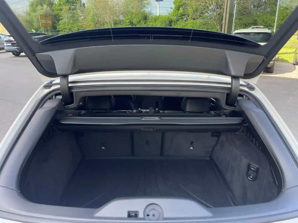 BMW 5 Series 520 d touring M Sport AHK LED LEDER Sitzlüftung 04/2018-photo-32