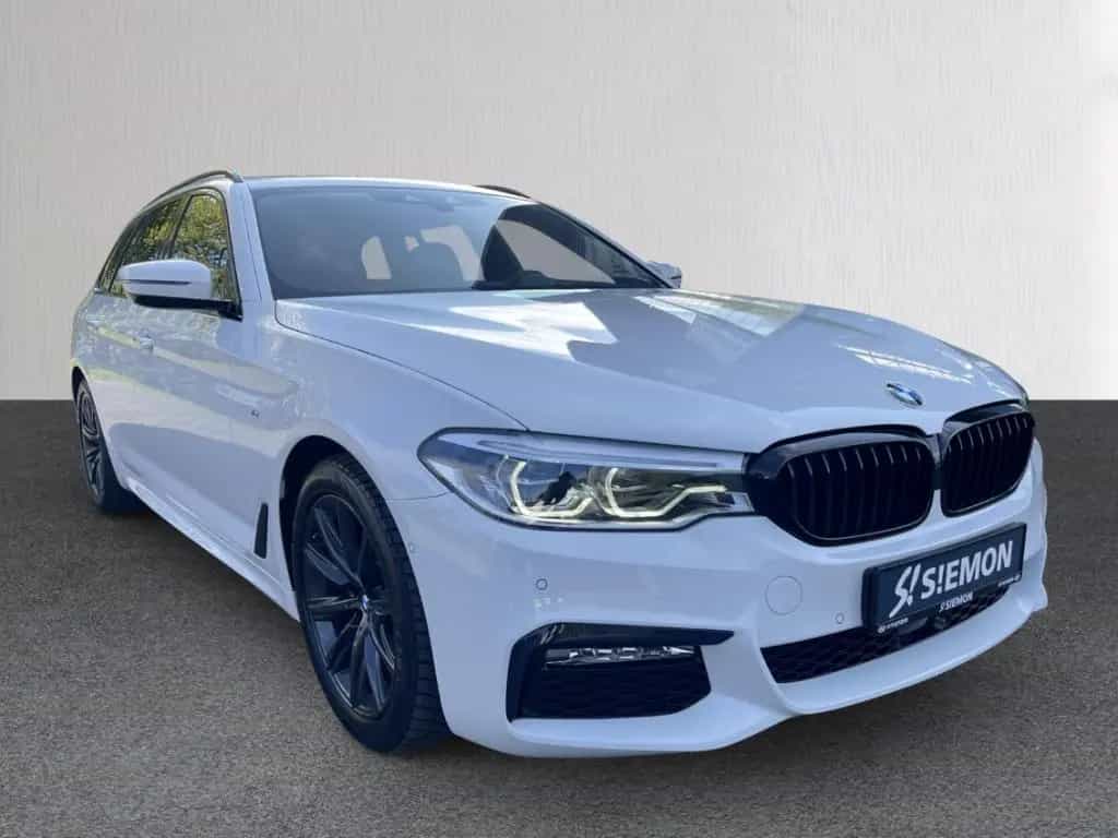 BMW 5 Series 520 d touring M Sport AHK LED LEDER Sitzlüftung 04/2018-photo-9