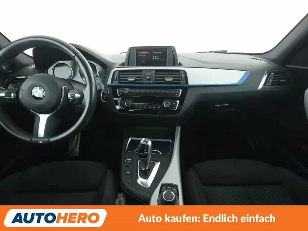 BMW 118 i M Sport Aut.*LED*PDC*SHZ*TEMPO*ALU* 03/2018-photo-13