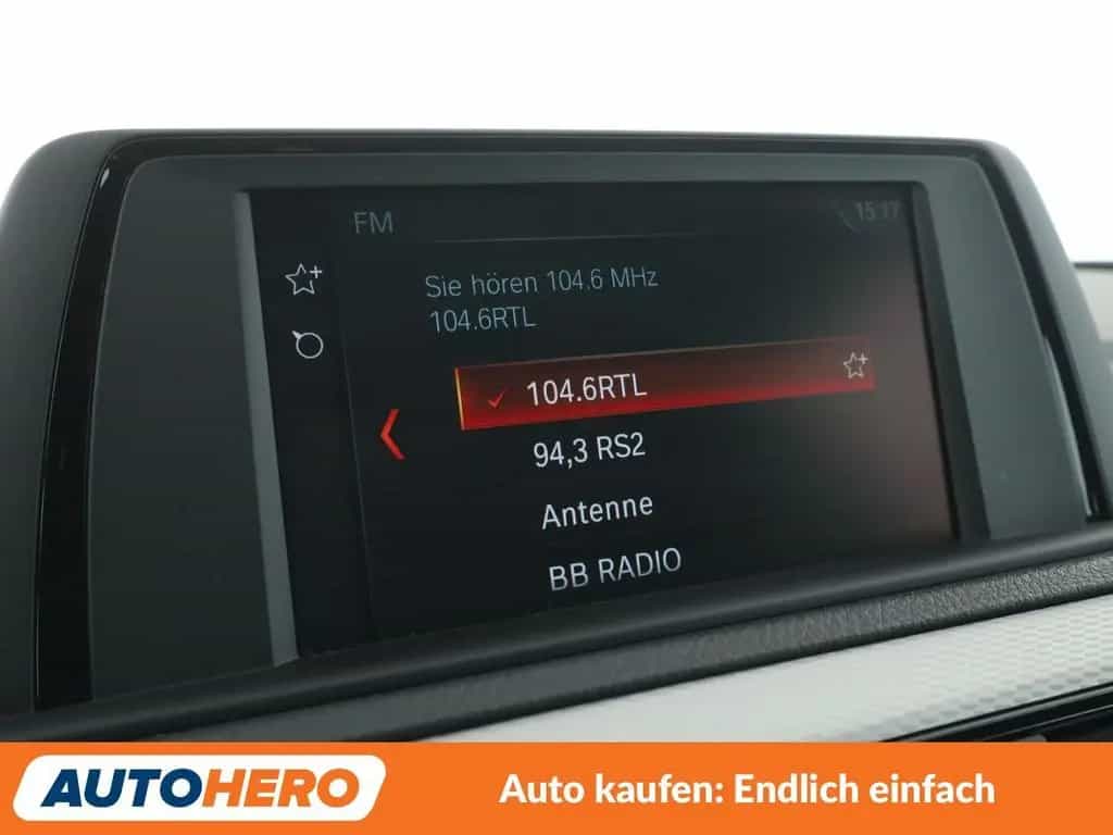 BMW 118 i M Sport Aut.*LED*PDC*SHZ*TEMPO*ALU* 03/2018-photo-19