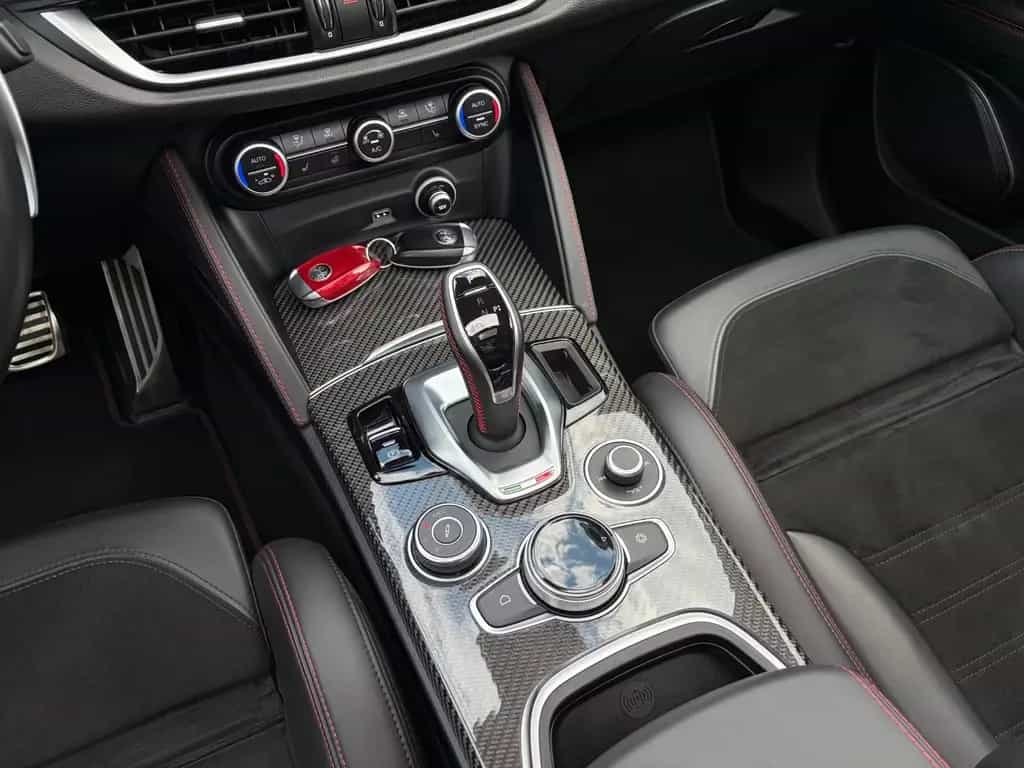 Alfa Romeo Stelvio Quadrifoglio Q4*Harman/Kardon*ACC*Kamera 12/2020-photo-24