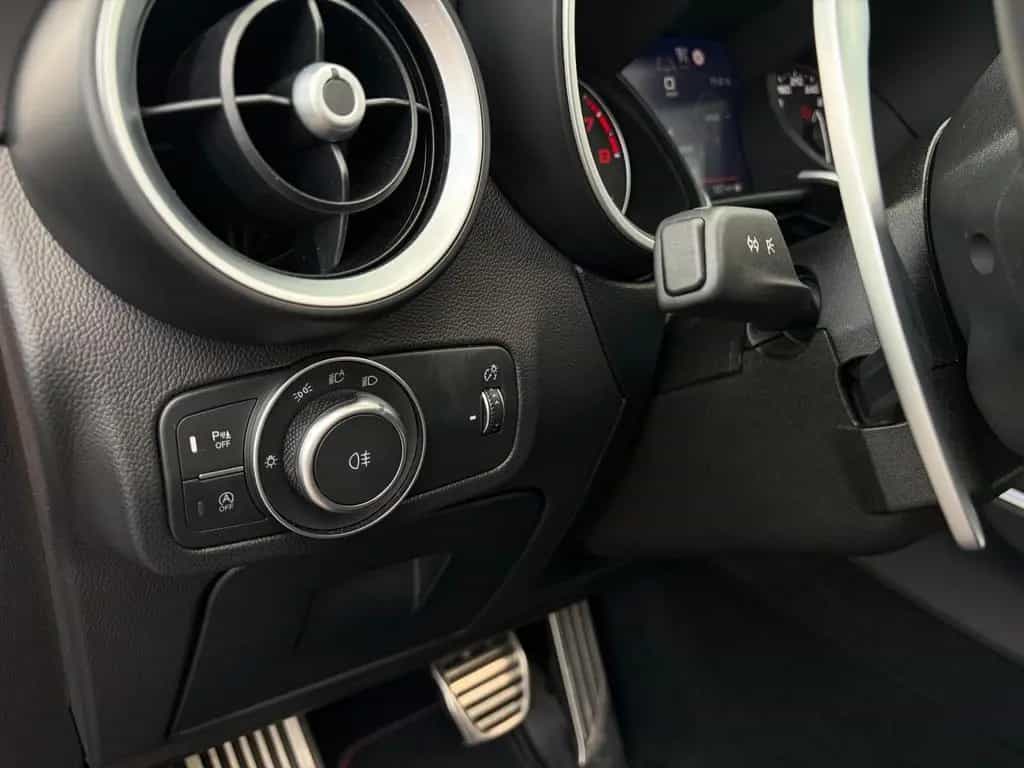 Alfa Romeo Stelvio Quadrifoglio Q4*Harman/Kardon*ACC*Kamera 12/2020-photo-26