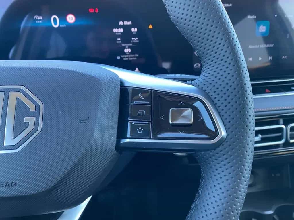 MG HS Comfort 1.5T Autom. *ACC*el. Sitz*CAM*CarPlay 05/2025-photo-22