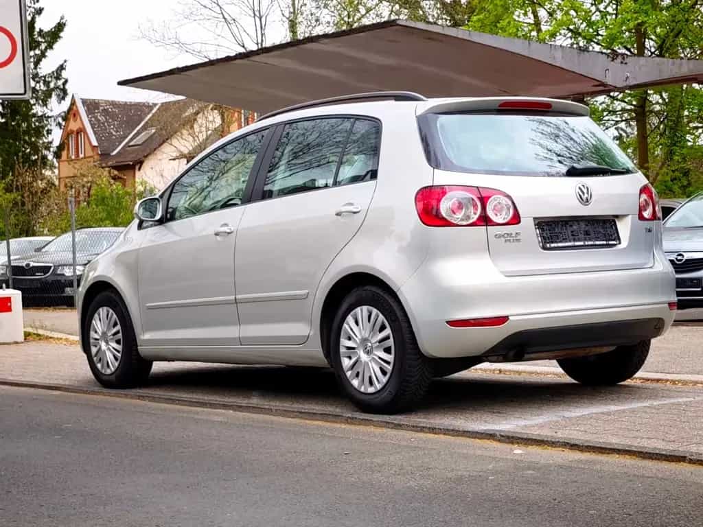 Volkswagen Golf Plus VI Trendline TÜV 02/2028 11/2010-photo-18