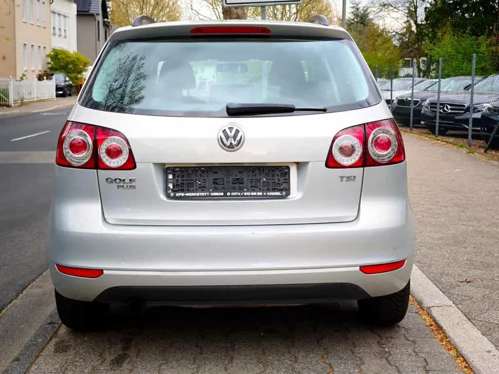 Volkswagen Golf Plus VI Trendline TÜV 02/2028 11/2010-photo-19