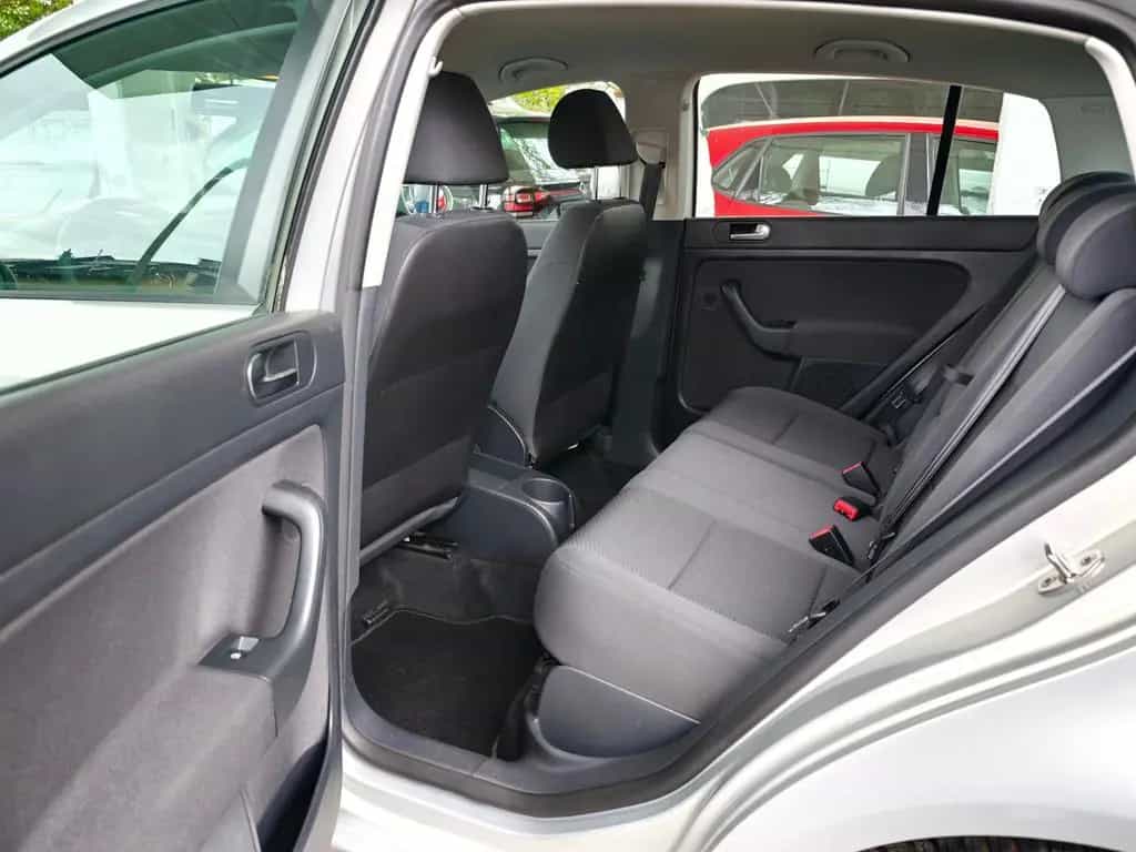 Volkswagen Golf Plus VI Trendline TÜV 02/2028 11/2010-photo-28