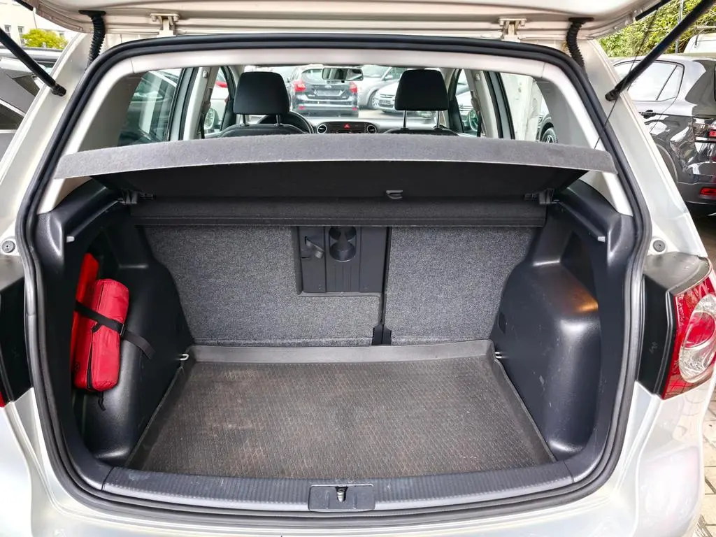 Volkswagen Golf Plus VI Trendline TÜV 02/2028 11/2010-photo-31