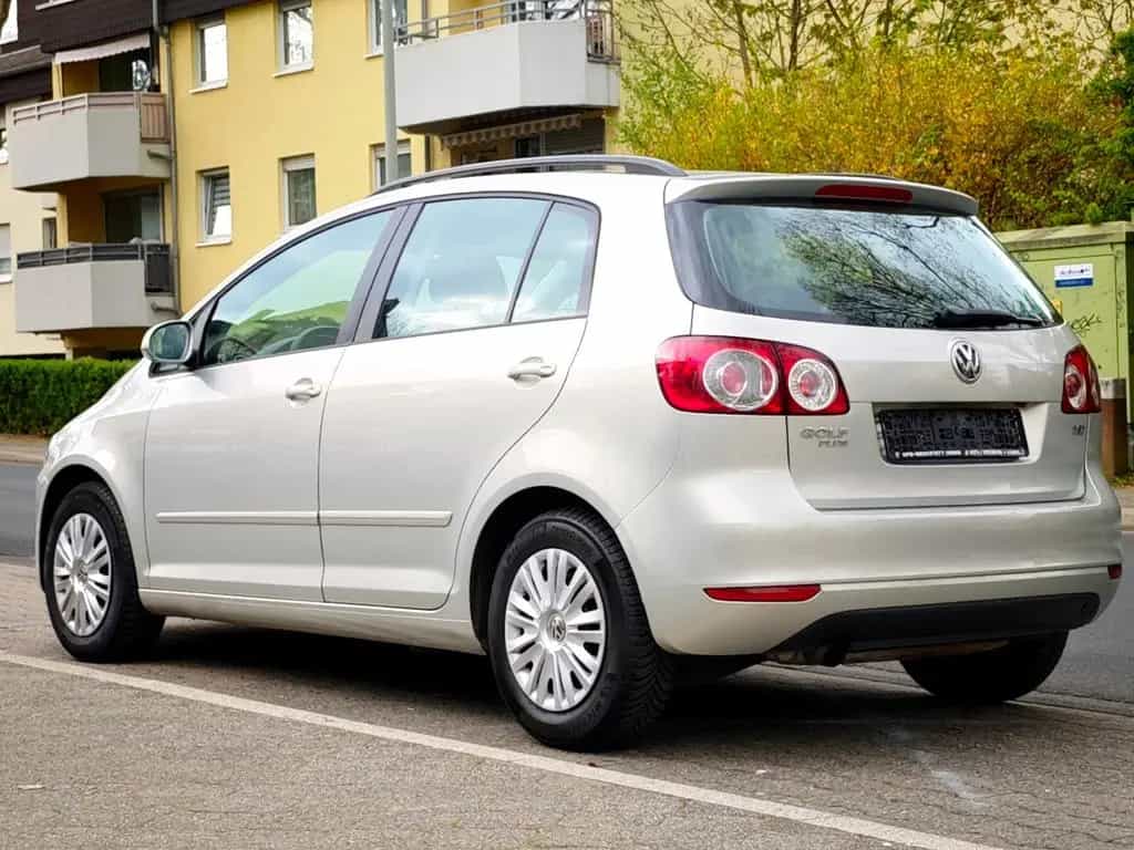 Volkswagen Golf Plus VI Trendline TÜV 02/2028 11/2010-photo-32