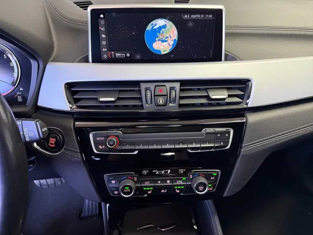 BMW X2 sDrive18i*LED*Navi*Kamera*Panorama*DAB*Tempo.* 07/2020-photo-21