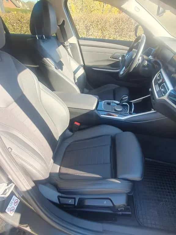 BMW 320 d Touring Sport Line Automatik Sport Line 10/2020-photo-4