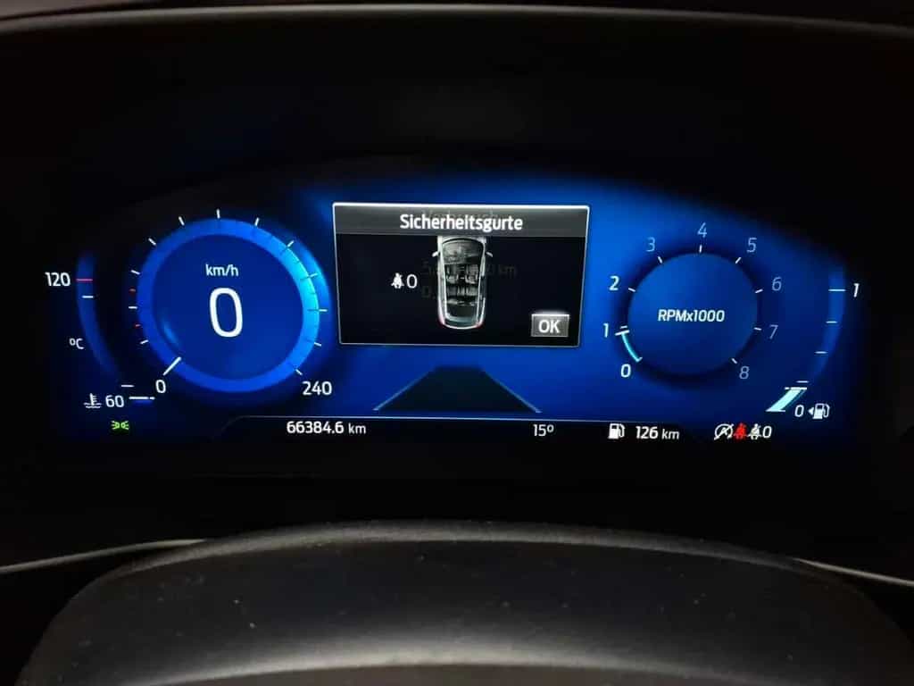 Ford Focus Turnier 1.0 EcoBoost Hybrid 01/2022-photo-11