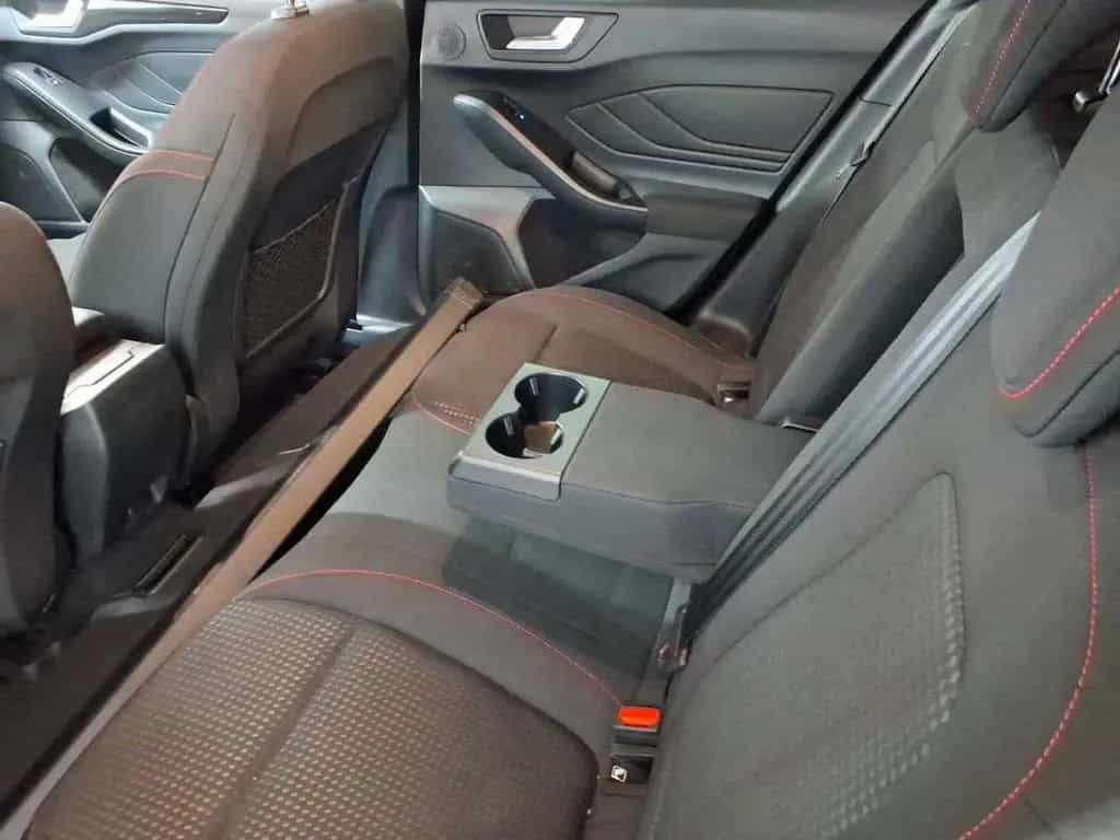 Ford Focus Turnier 1.0 EcoBoost Hybrid 01/2022-photo-7