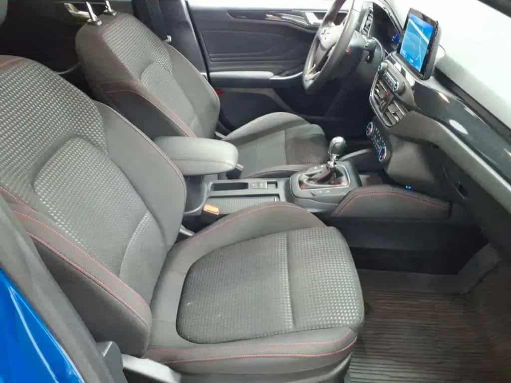 Ford Focus Turnier 1.0 EcoBoost Hybrid 01/2022-photo-8