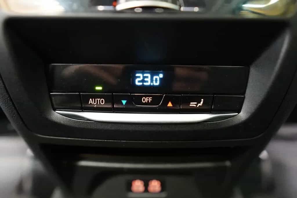 BMW X3 xDrive20d Aut. "Advantage" LED*LEDER*SITZH 09/2021-photo-33
