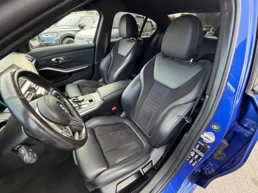 BMW 3 Series 320 i xDrive M Sport Lim. LEDER KAMERA DRIVING 10/2019-photo-10