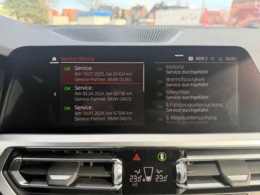 BMW 3 Series 320 i xDrive M Sport Lim. LEDER KAMERA DRIVING 10/2019-photo-26