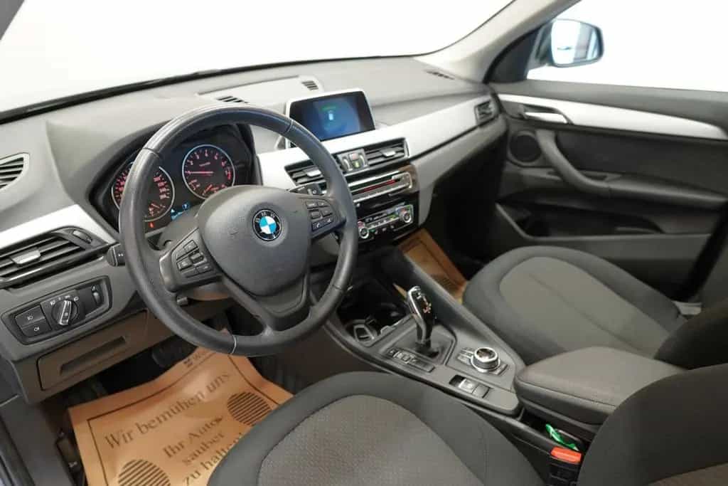 BMW X1 sDrive18i DKG Advantage "AHK*LED*SITZH*TEM 01/2018-photo-12