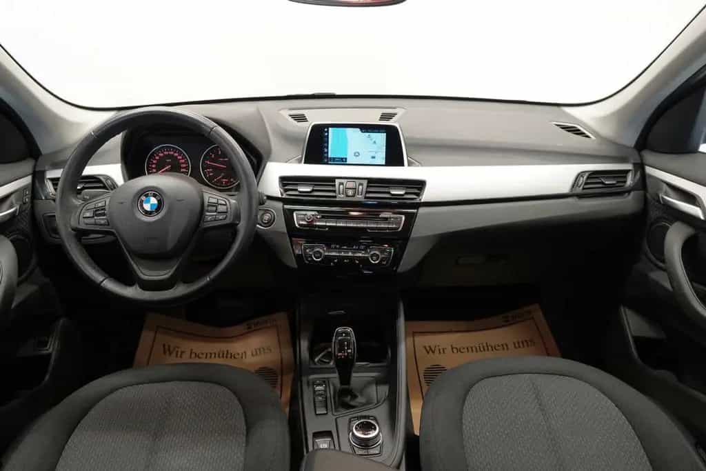 BMW X1 sDrive18i DKG Advantage "AHK*LED*SITZH*TEM 01/2018-photo-21