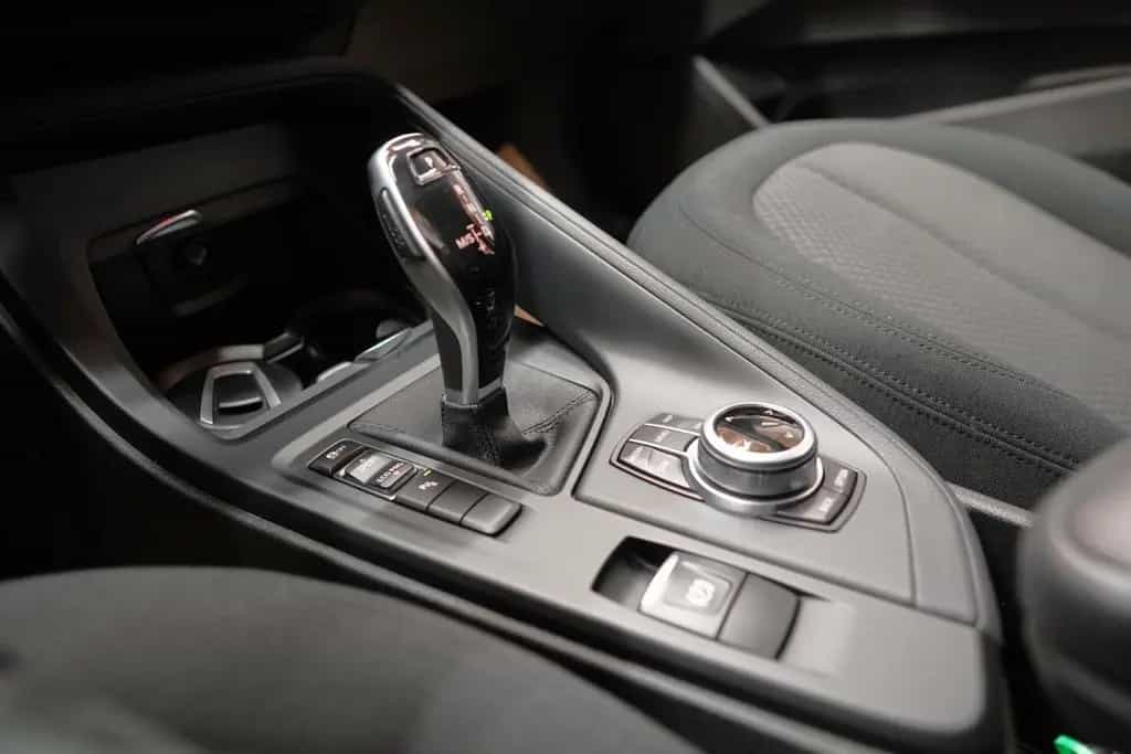 BMW X1 sDrive18i DKG Advantage "AHK*LED*SITZH*TEM 01/2018-photo-32