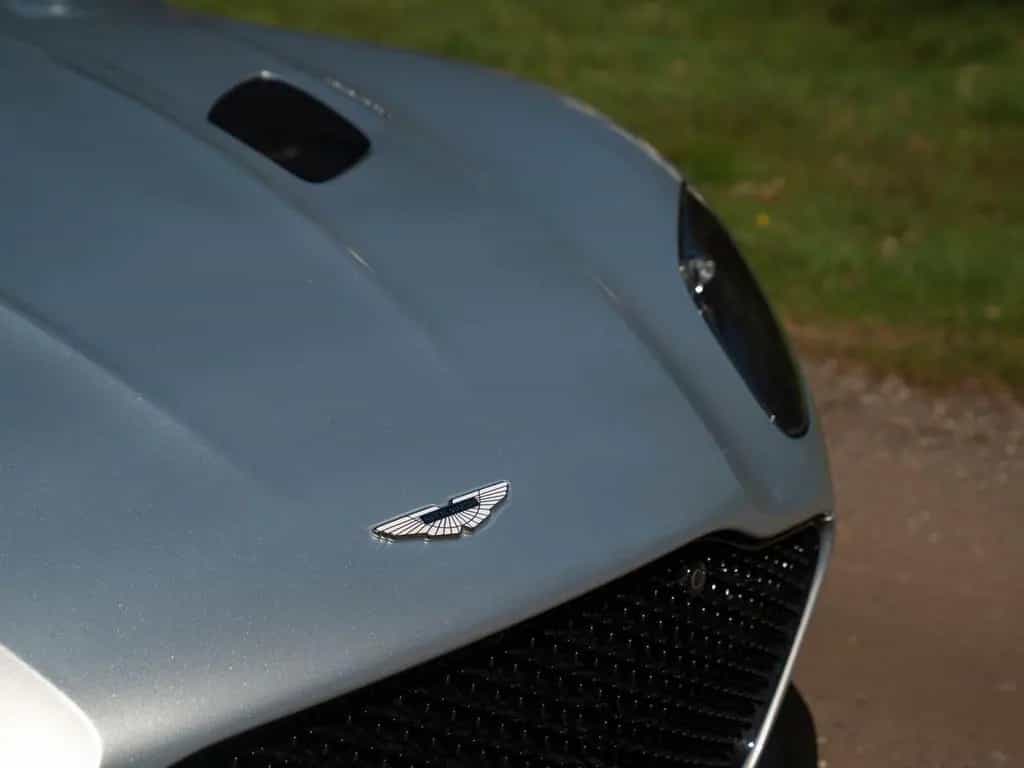 Aston Martin DBS Volante 5.2 V12 Superleggera | Carbon Pack | 07/2020-photo-20
