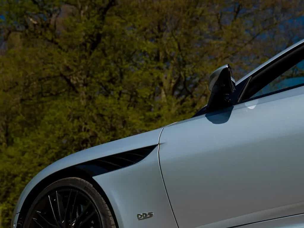 Aston Martin DBS Volante 5.2 V12 Superleggera | Carbon Pack | 07/2020-photo-25