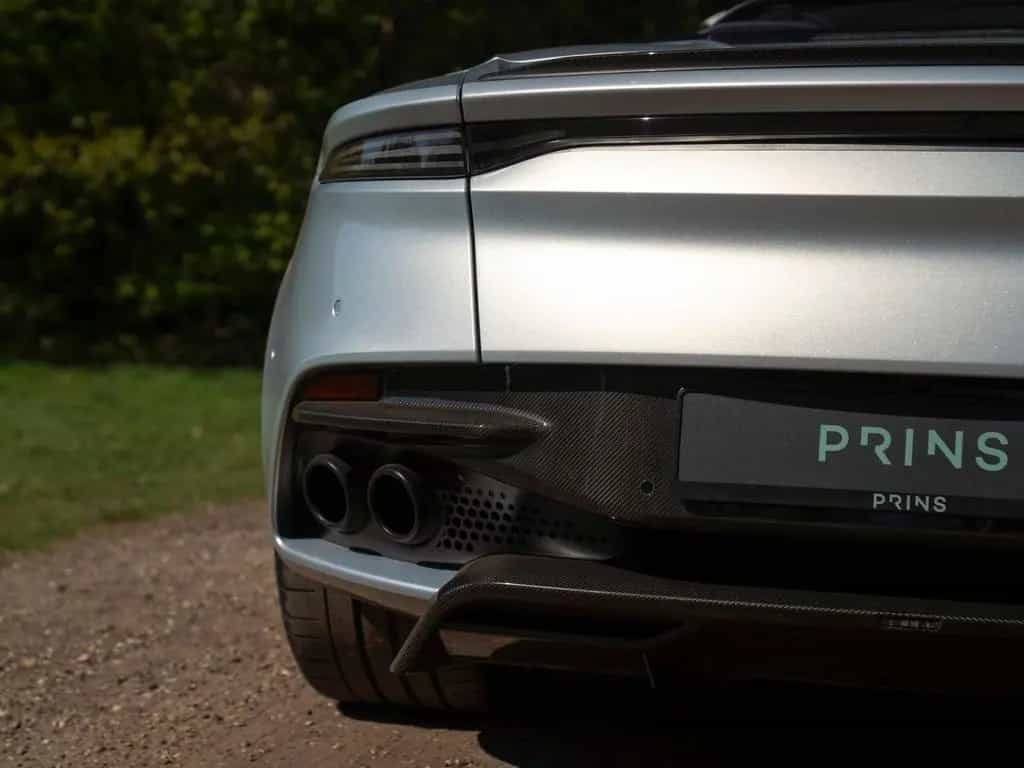 Aston Martin DBS Volante 5.2 V12 Superleggera | Carbon Pack | 07/2020-photo-33