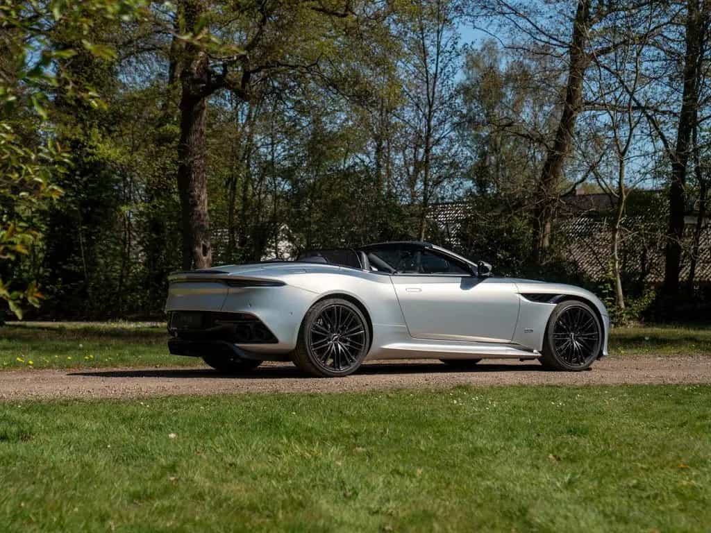 Aston Martin DBS Volante 5.2 V12 Superleggera | Carbon Pack | 07/2020-photo-42