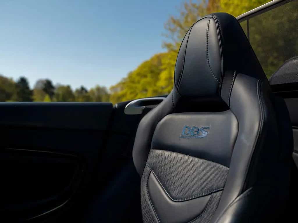 Aston Martin DBS Volante 5.2 V12 Superleggera | Carbon Pack | 07/2020-photo-9