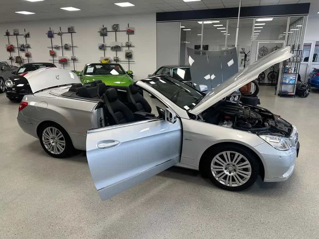 Mercedes-Benz E-Class 200 Cabrio CGI|52.842km|AHK|Aircap|Leder|Navi 10/2010-photo-2