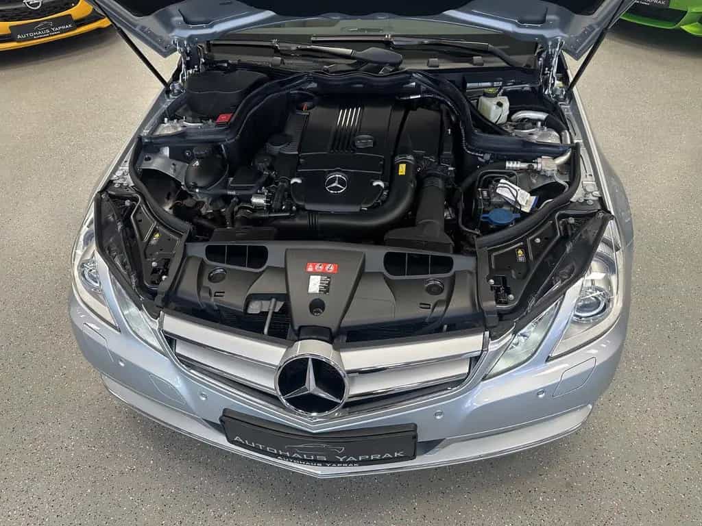 Mercedes-Benz E-Class 200 Cabrio CGI|52.842km|AHK|Aircap|Leder|Navi 10/2010-photo-32