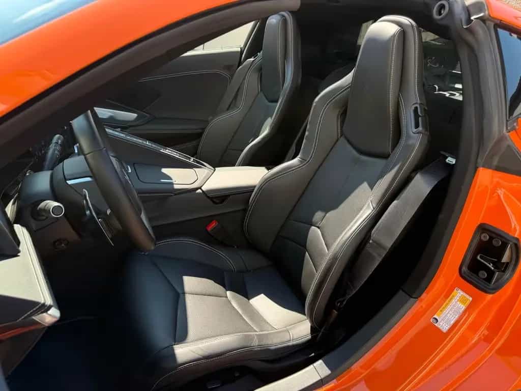 Corvette C8 Stingray V8*LT3*Eurpoa Modell*Convertible 12/2025-photo-12