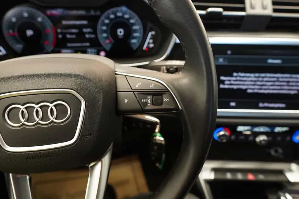 Audi Q3 35 TDI S-tr. "S line" VIRTUAL*LEDER*SITZH* 08/2022-photo-24