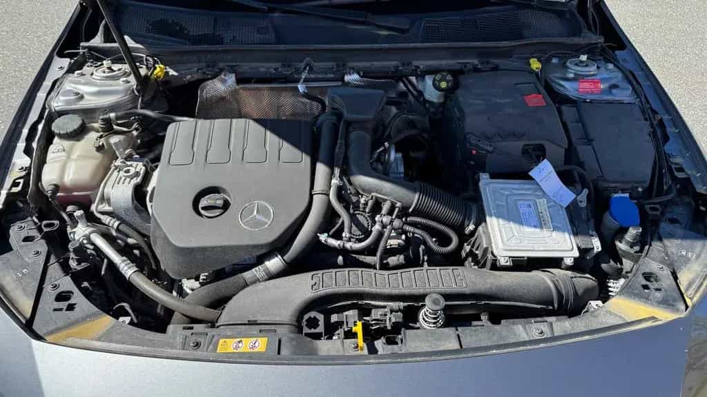Mercedes-Benz CLA-Class 200 04/2021-photo-13