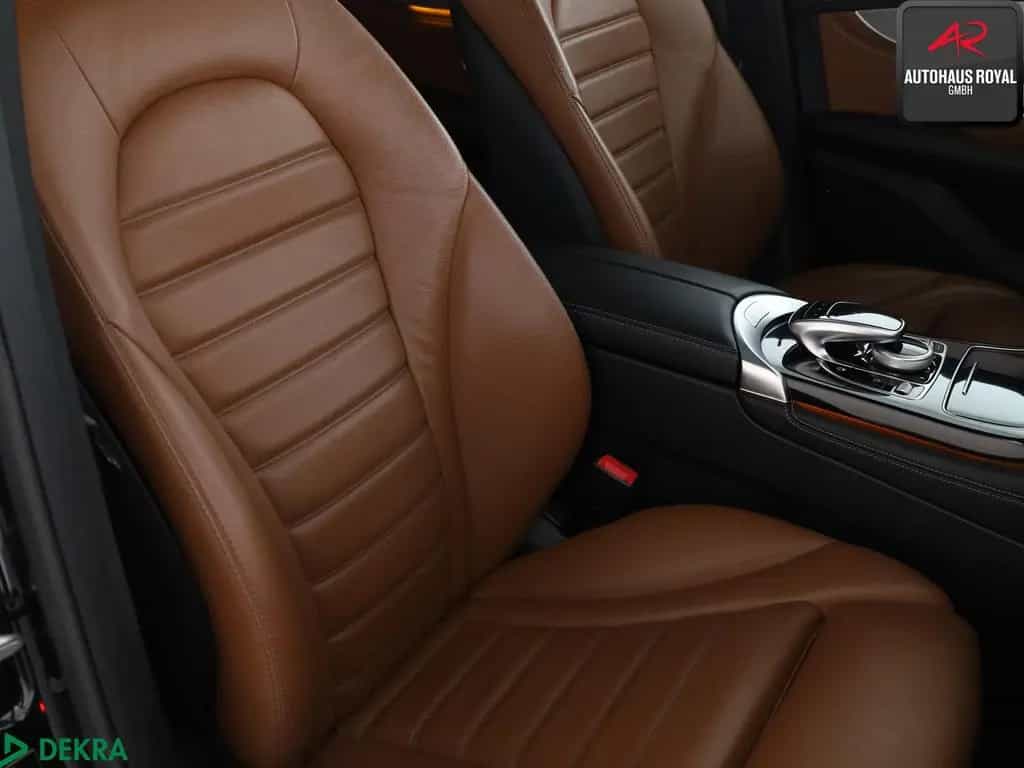 Mercedes-Benz GLC-Class 4M AMG NIGHT PANORAMA,BURMESTER,KAMERA 01/2018-photo-11