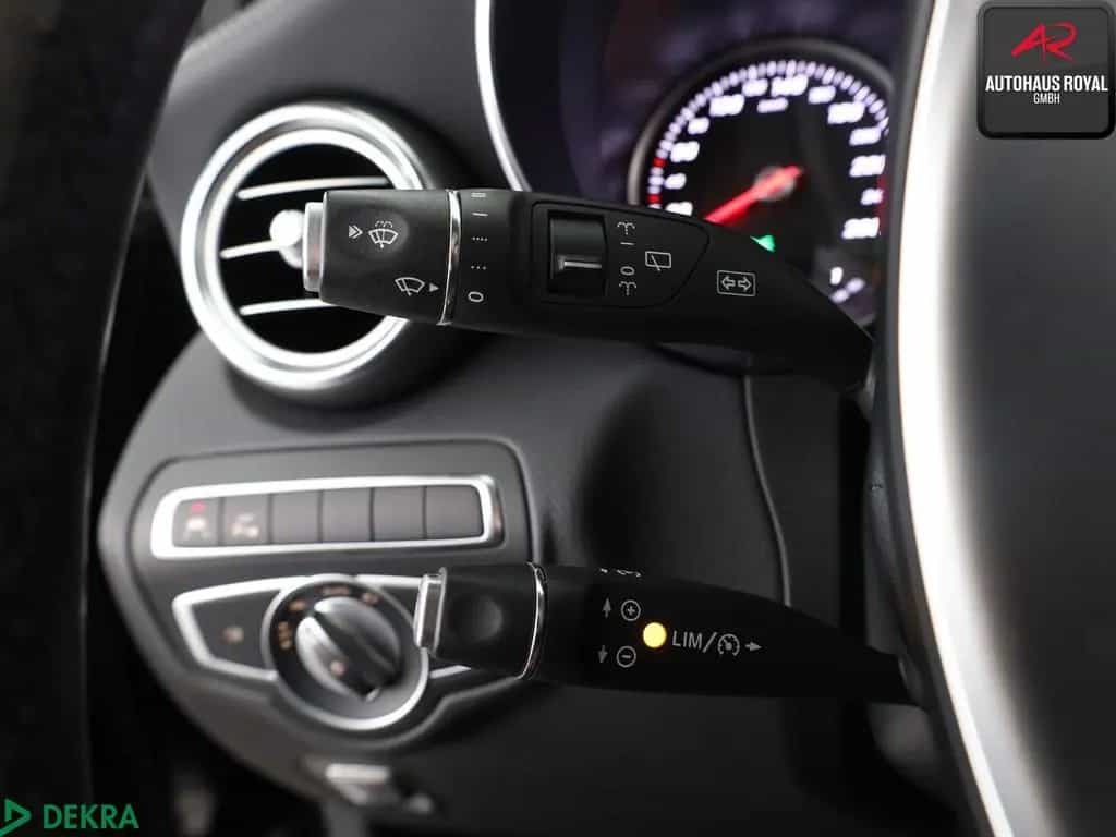 Mercedes-Benz GLC-Class 4M AMG NIGHT PANORAMA,BURMESTER,KAMERA 01/2018-photo-13
