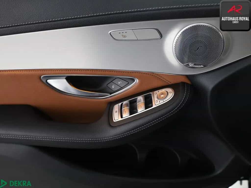 Mercedes-Benz GLC-Class 4M AMG NIGHT PANORAMA,BURMESTER,KAMERA 01/2018-photo-18