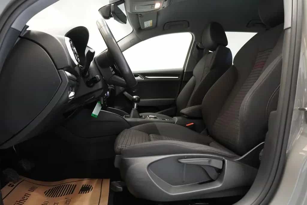Audi A3 SB 30 TFSI "sport" LED*SITZ*ACC*NAVI*O-PAK 02/2020-photo-15