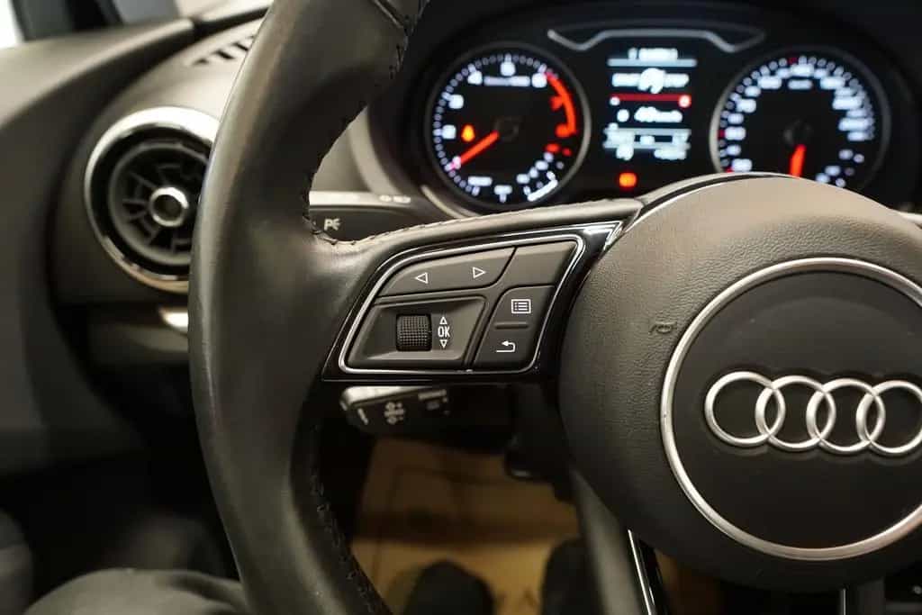 Audi A3 SB 30 TFSI "sport" LED*SITZ*ACC*NAVI*O-PAK 02/2020-photo-23