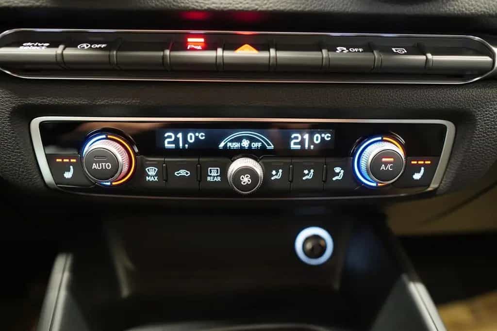 Audi A3 SB 30 TFSI "sport" LED*SITZ*ACC*NAVI*O-PAK 02/2020-photo-31