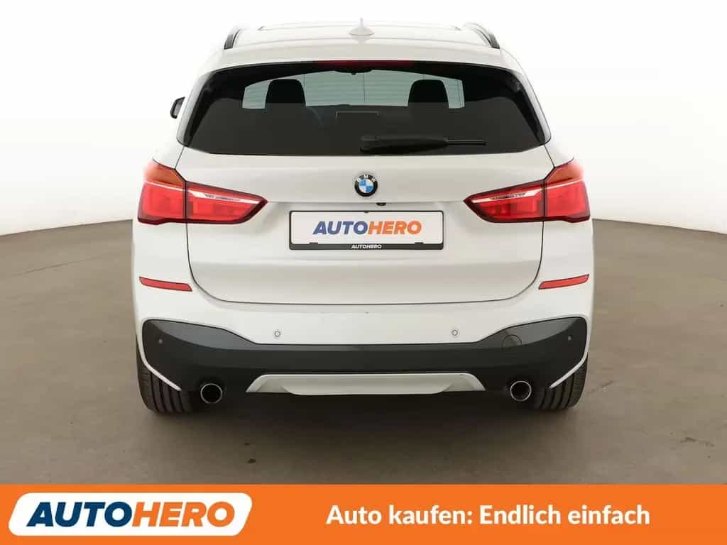 BMW X1 xDrive 25i M Sport Aut.*NAVI*LED*HEAD-UP*ACC* 01/2018-photo-4