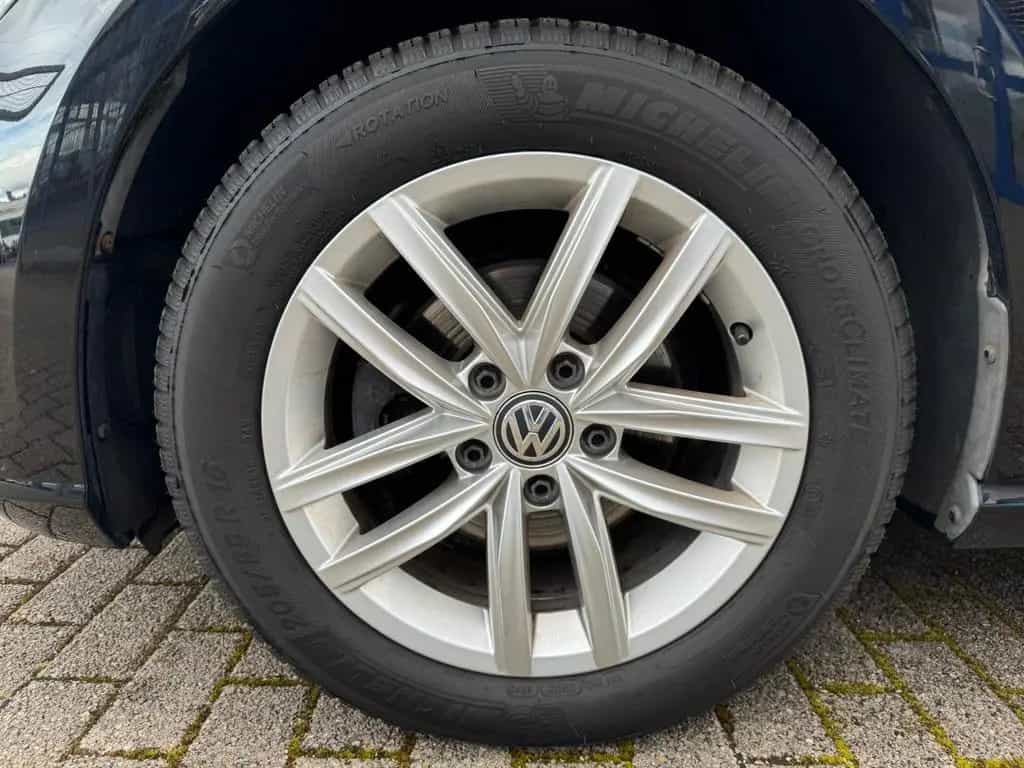 Volkswagen Golf VII 1.0 TSI DSG LED DYNAUDIO APP CONNECT 11/2018-photo-23