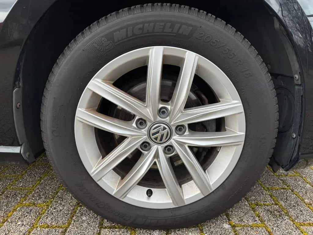 Volkswagen Golf VII 1.0 TSI DSG LED DYNAUDIO APP CONNECT 11/2018-photo-24