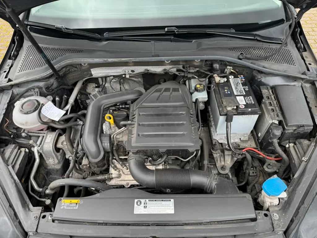 Volkswagen Golf VII 1.0 TSI DSG LED DYNAUDIO APP CONNECT 11/2018-photo-25