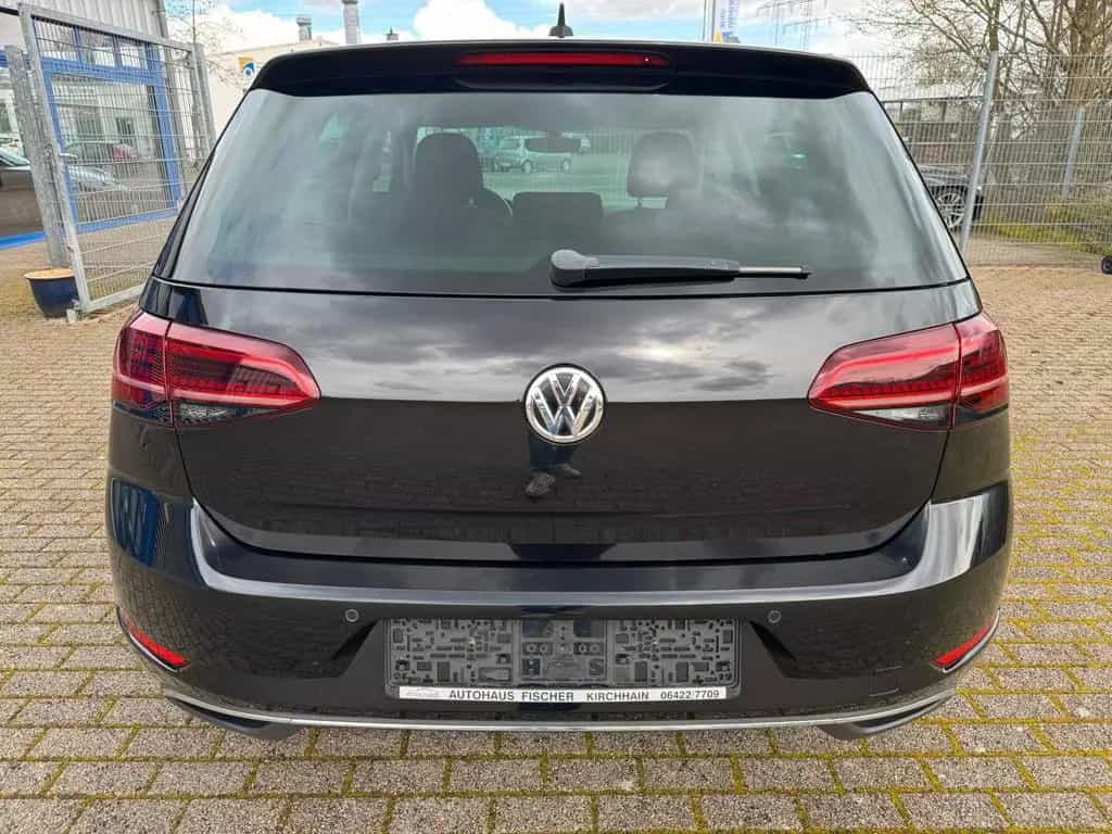 Volkswagen Golf VII 1.0 TSI DSG LED DYNAUDIO APP CONNECT 11/2018-photo-5