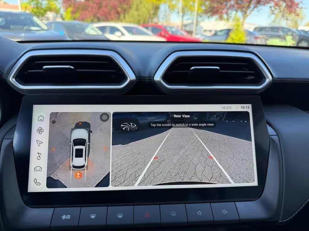 MG ZS ICE 1.5 Comfort *LED*360°*SHZ*CarPlay*Navi*PD 05/2025-photo-21