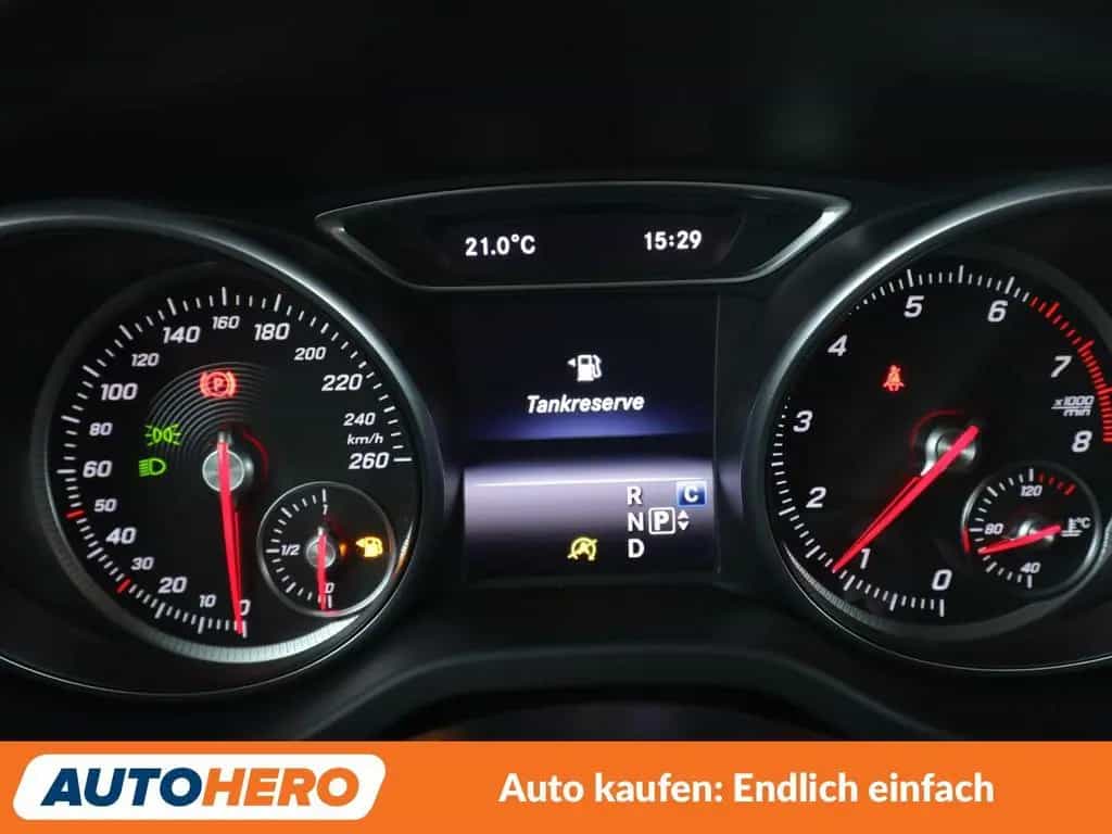 Mercedes-Benz CLA-Class 220 Shooting Brake 4Matic Urban Aut.*LED* 01/2017-photo-19